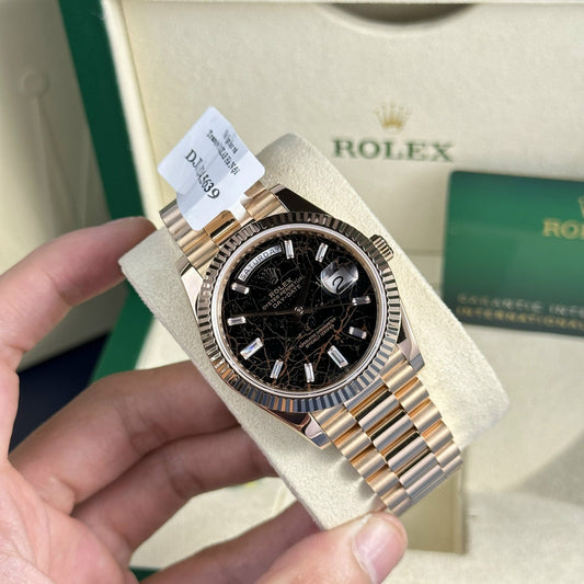 Rolex Best Replica Watch Day-Date 228235 Eisenkiesel Dial 18K Gold Wrapped GMF 40mm