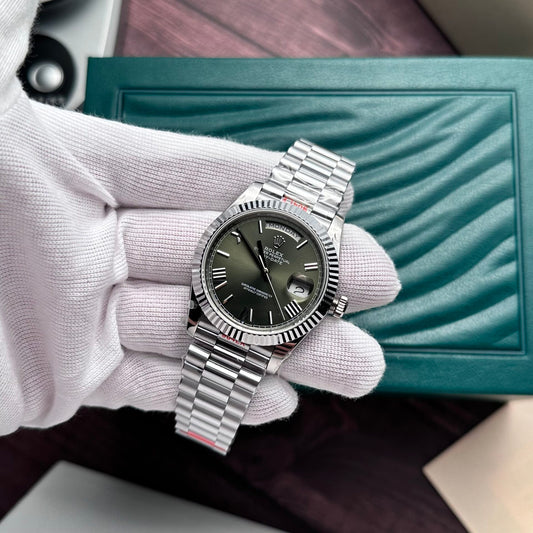 Rolex Day-Date 228236 Replica Watch Refine Green Dial GM V2 40mm