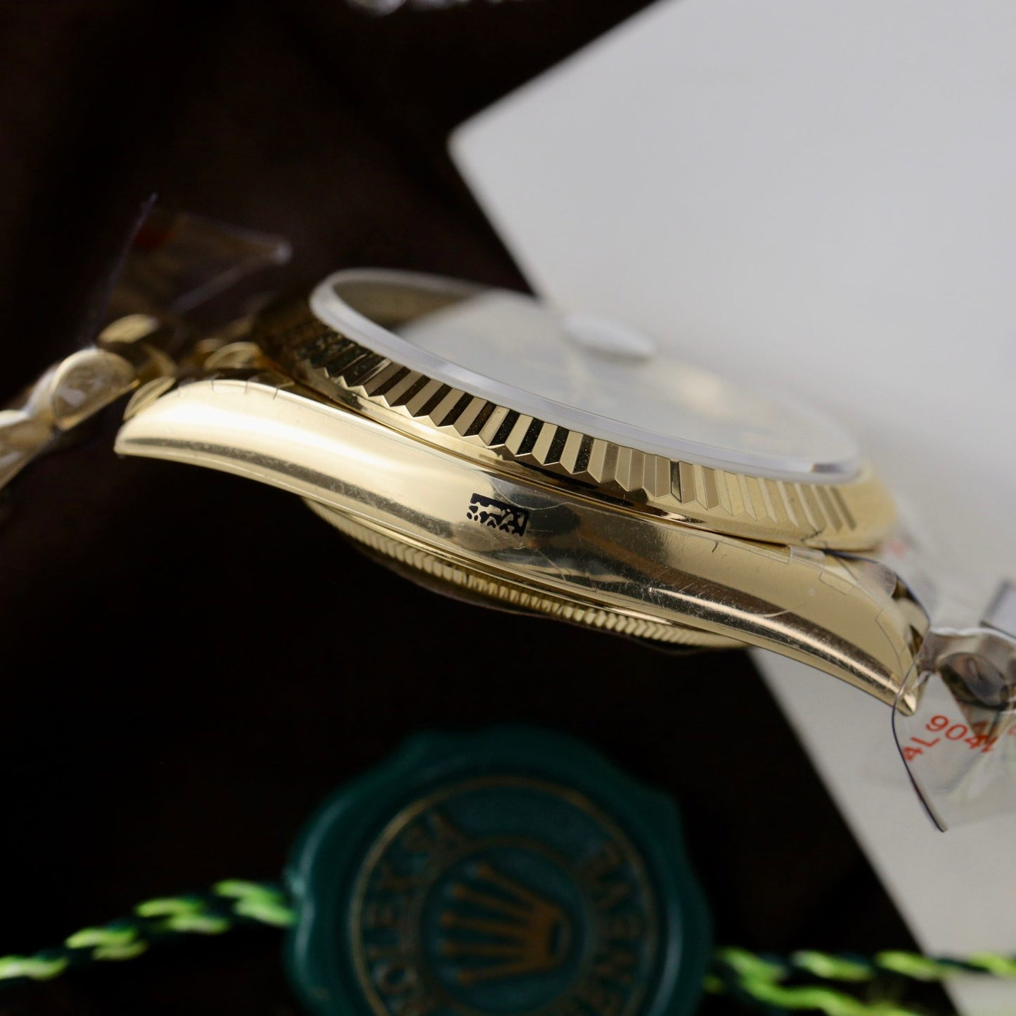 Rolex Replica Watch Day-Date 228238-0069 Green Ombre 185 Grams QF Factory 40mm