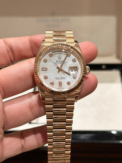 Rolex Day-Date Mother of Pearl Replica Watch Rose Gold EW Factory 36mm