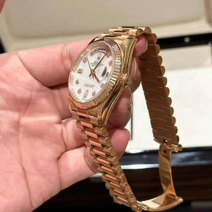 Rolex Day-Date Mother of Pearl Replica Watch Rose Gold EW Factory 36mm