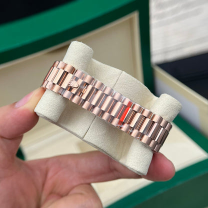 Rolex Day-Date Full Diamond Dial Replica Watch GM Factory 40mm