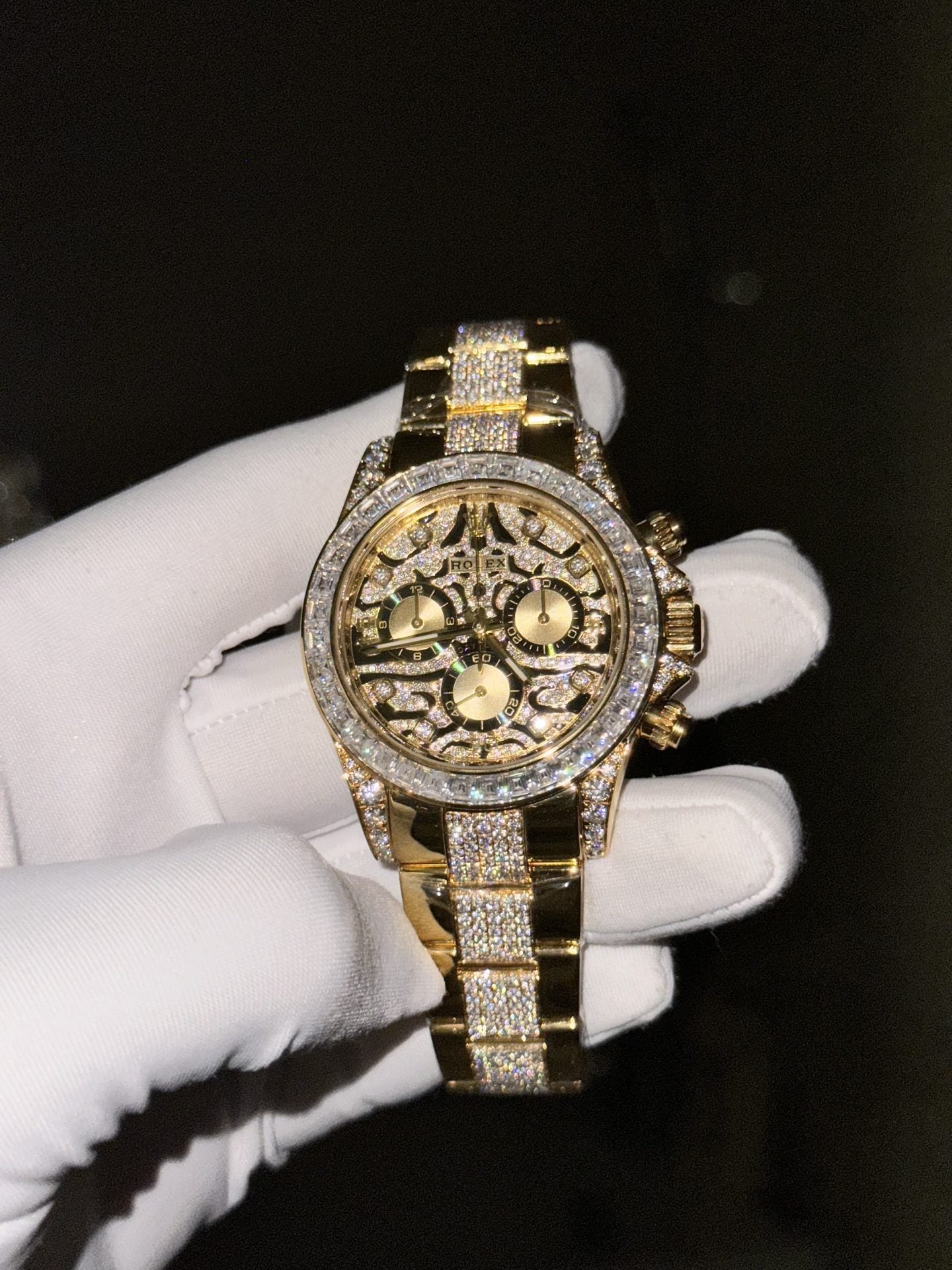 Rolex Best Replica Watch Daytona 40mm Eye of Tiger Gold Wrapped – Moissanite Diamonds Custom Clone