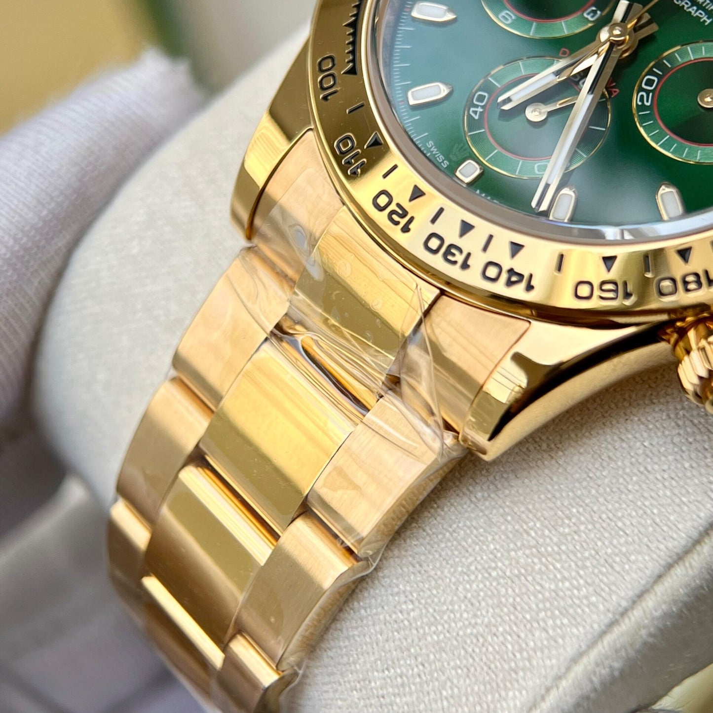 Rolex Daytona Loki Gold Wrapped  Replica Watch Nob Factory 40mm