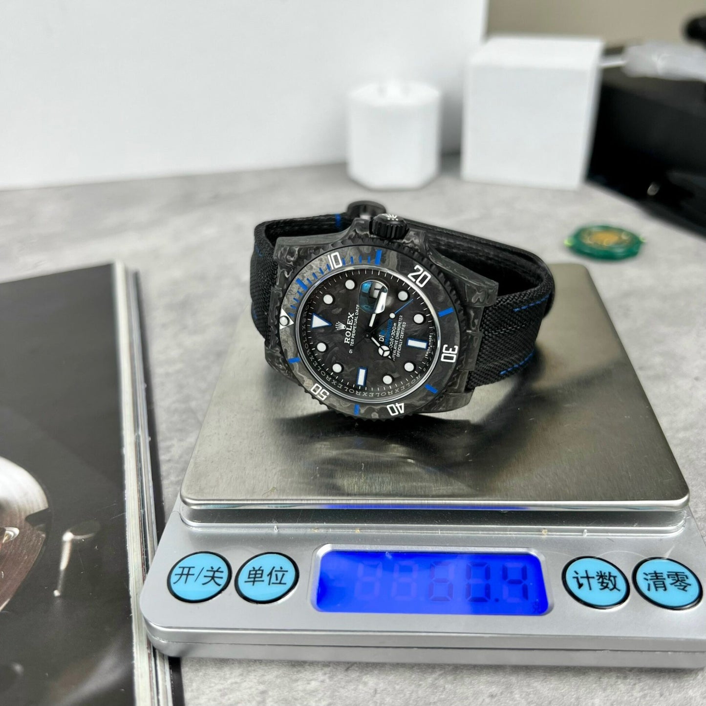 Rolex GMT-Master II Diw Replica 11 Watch Carbon Ultra Light 40mm Clone