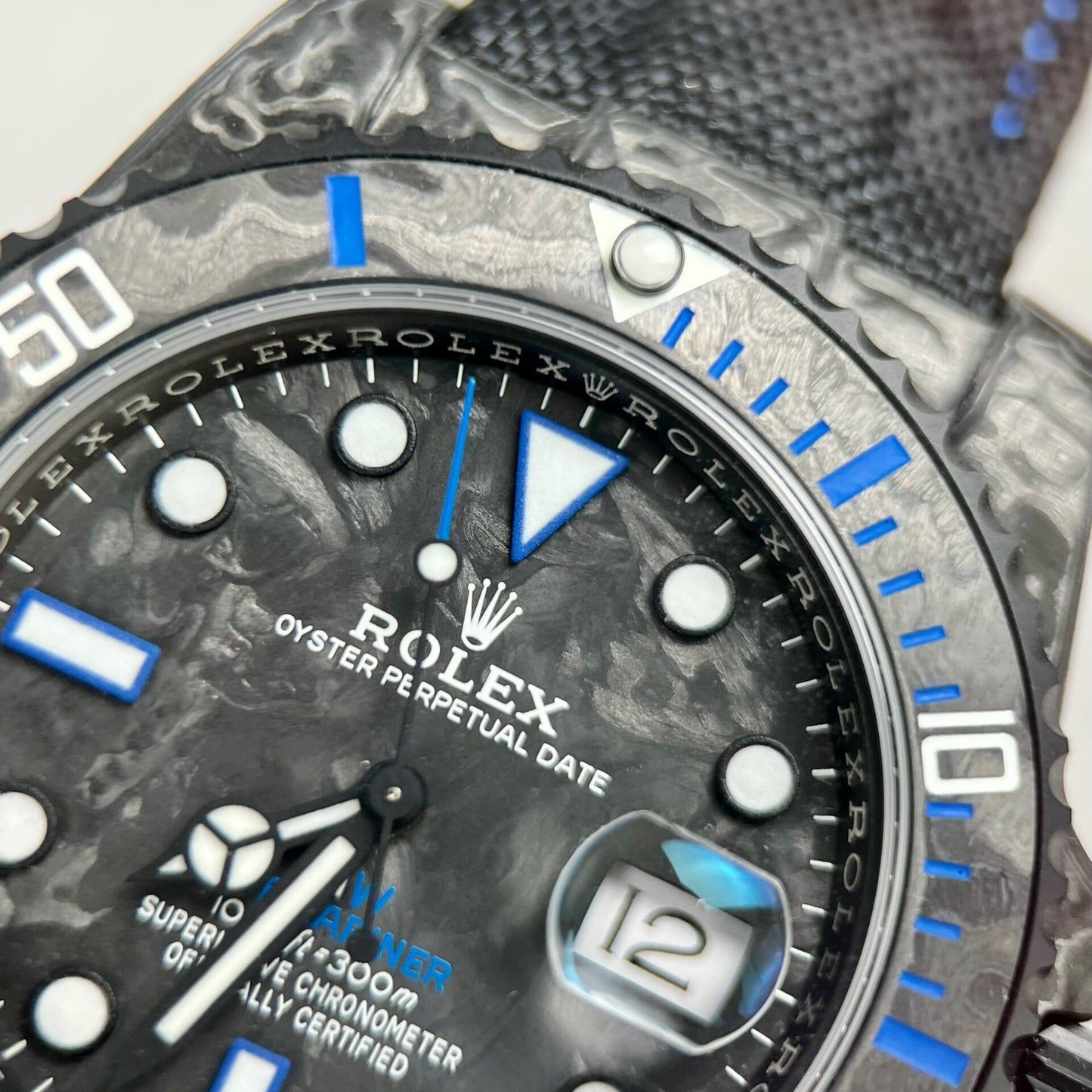 Rolex GMT-Master II Diw Replica 11 Watch Carbon Ultra Light 40mm Clone