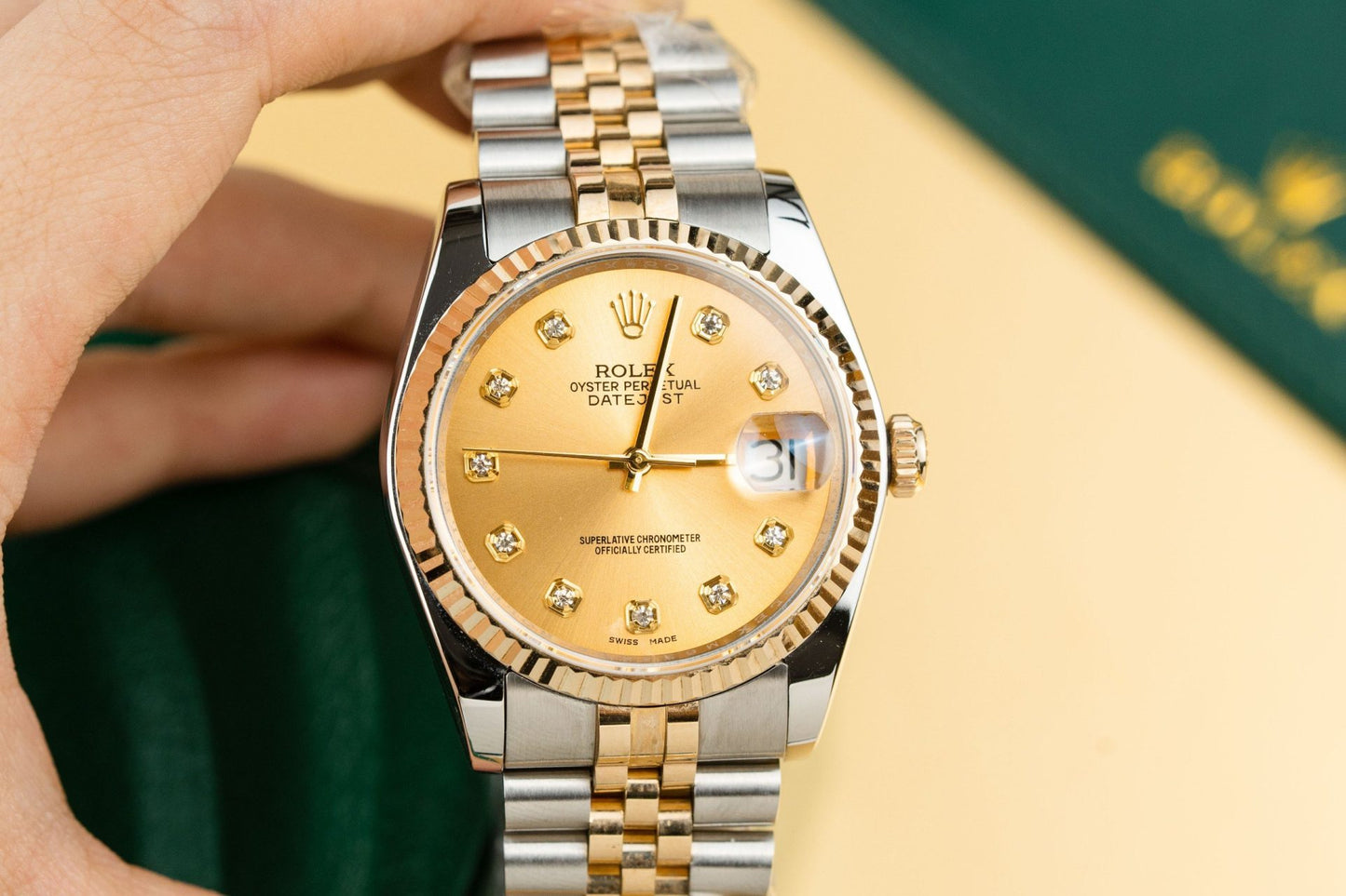 Rolex DateJust 126233 Replica Gold Wrapped Champagne Dial 36mm Clone