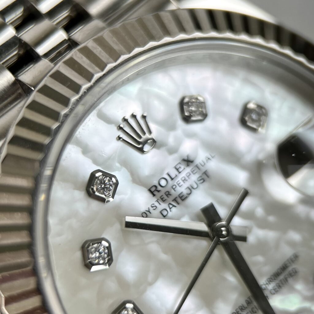 Rolex Replica Watch DateJust Dial Mother Of Pearl Moissanite Diamonds 41mm Clone