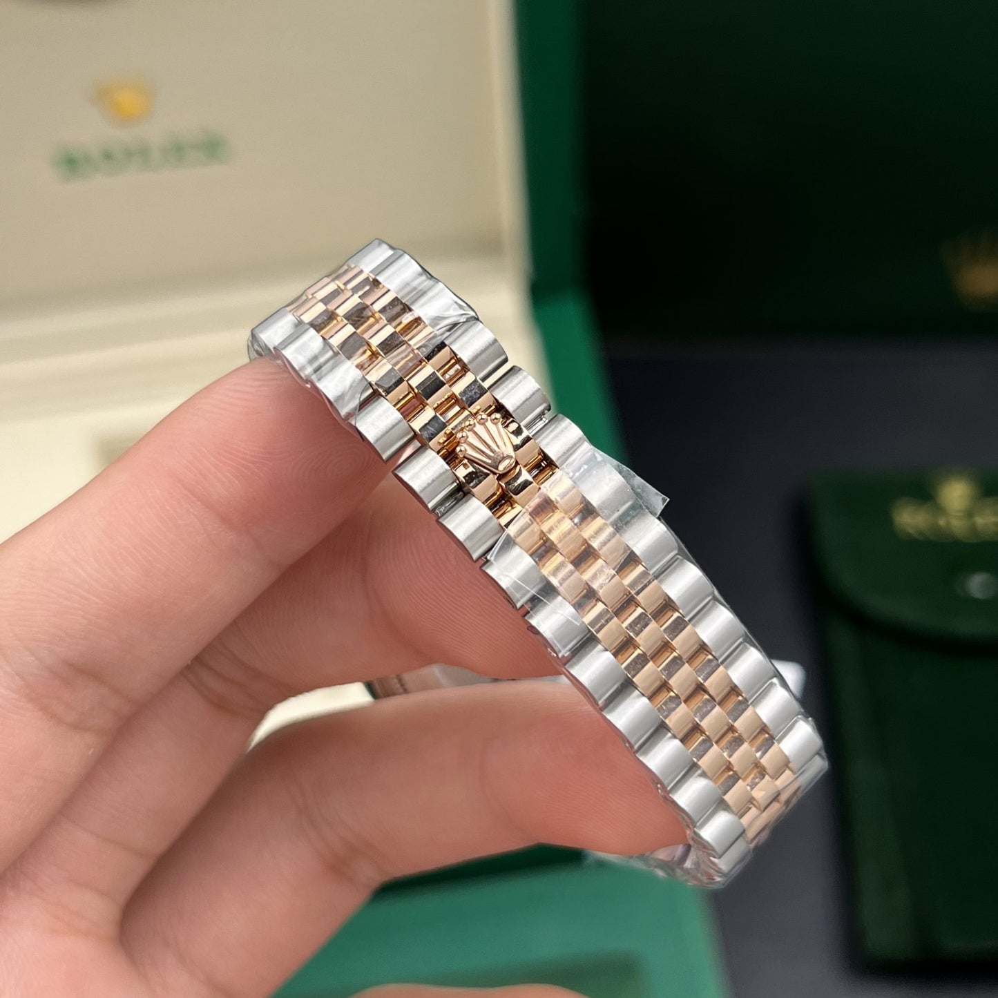 Rolex Best Replica Watch DateJust Gold Wrapped Mother Of Pearl Dial GM Factory 31mm