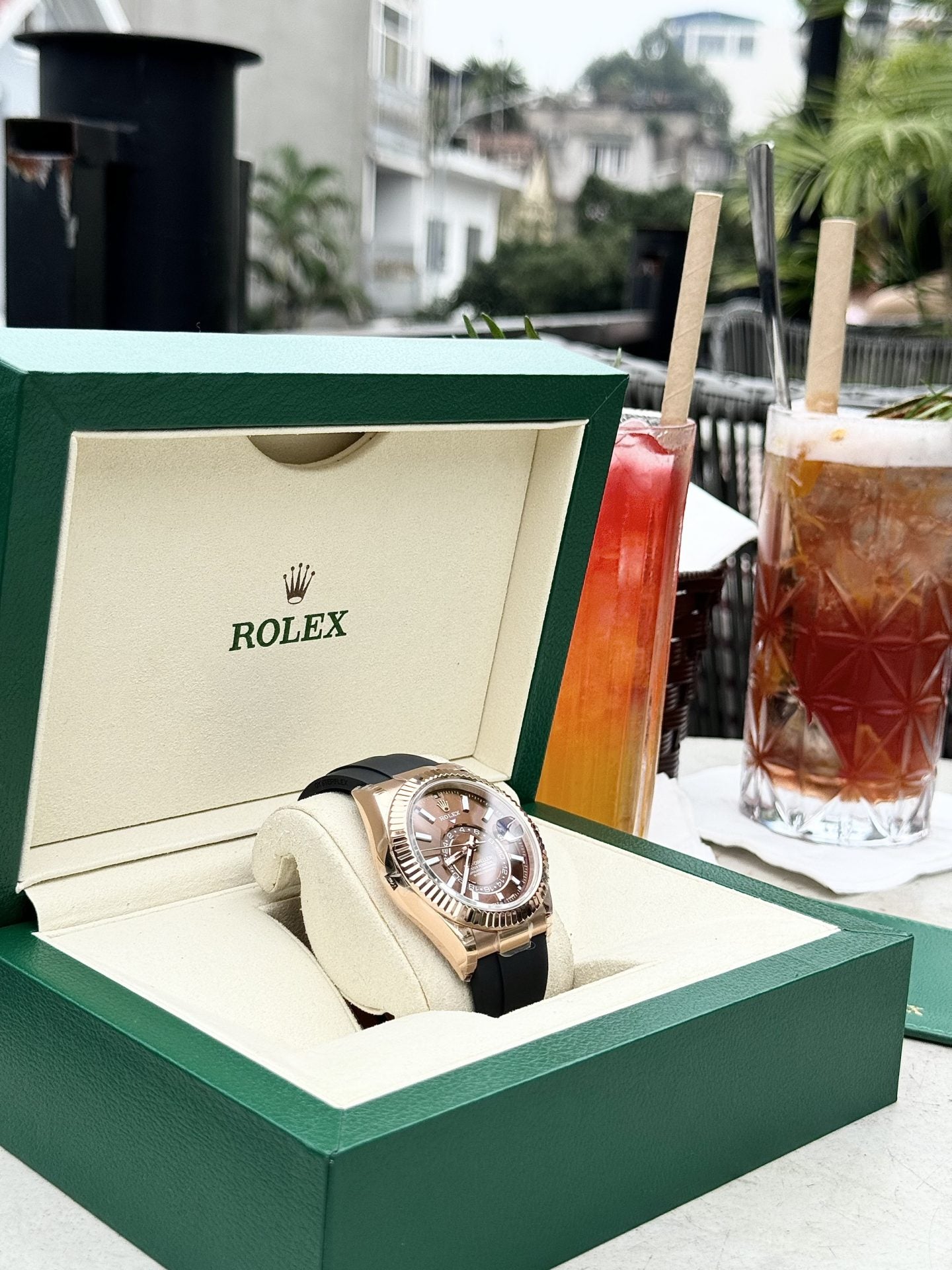 Rolex Sky-Dweller 336235 Chocolate Dial Rubber Strap 42mm Clone