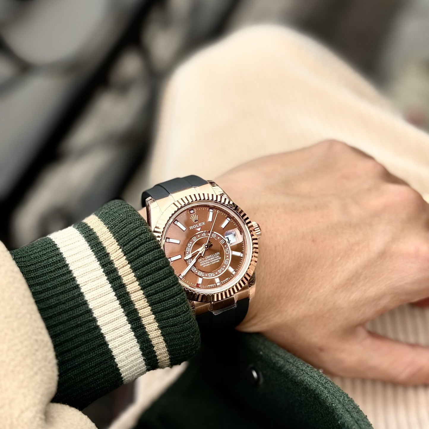 Rolex Sky-Dweller 336235 Chocolate Dial Rubber Strap 42mm Clone