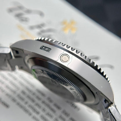 Rolex Sea-Dweller 126600 Replica – Black Dial – VS Factory – 43mm