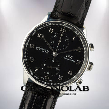 Λεπτομέρεια ασημί καντράν IWC Portuguese Chrono IW371438