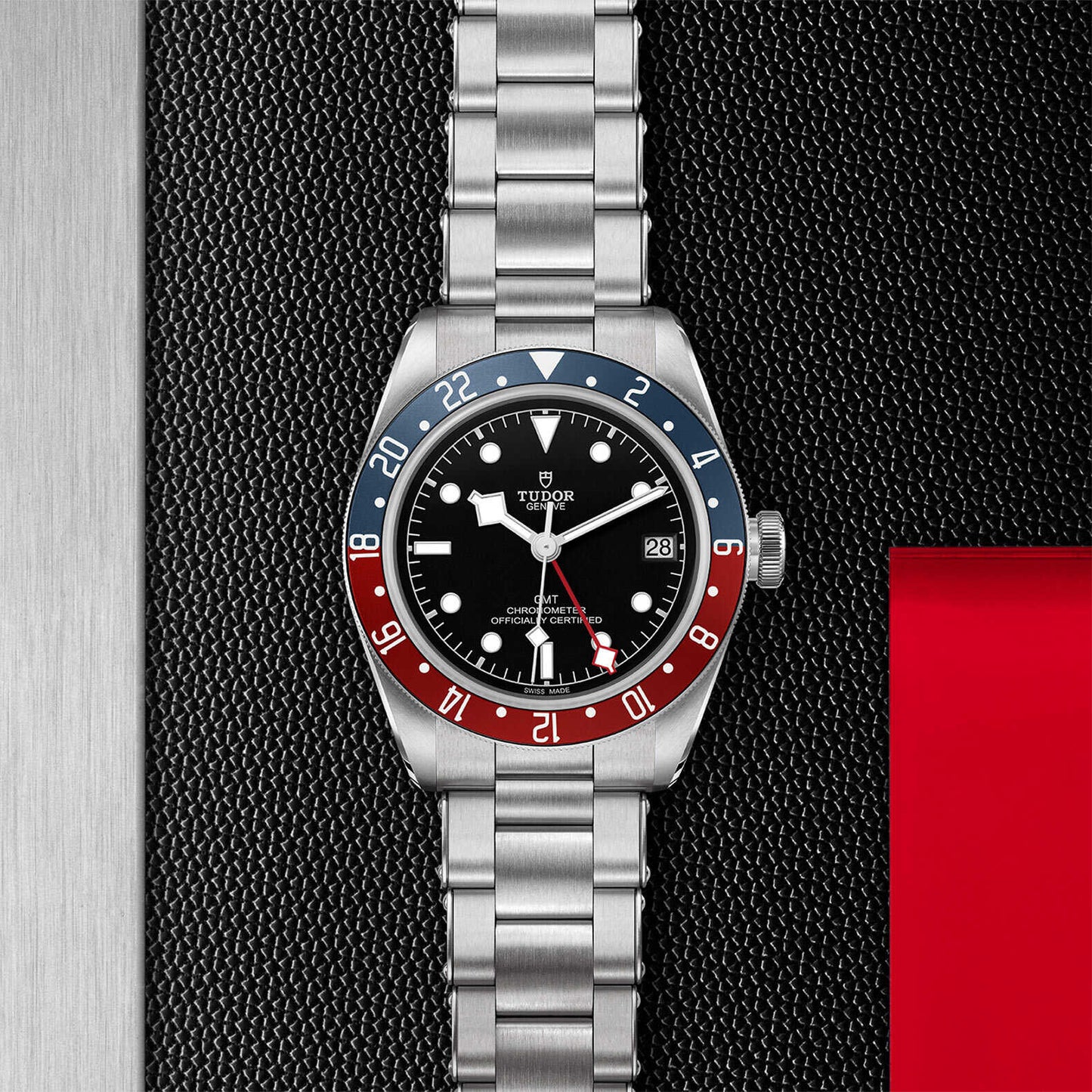 Black Bay GMT 41mm M79830RB-0001