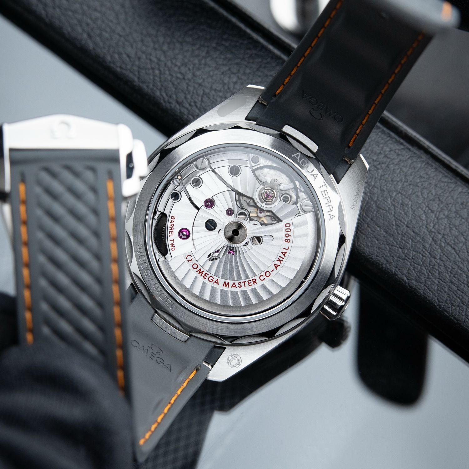 Omega 220.12.41.21.02.002 Aqua Terra 150M Steel and Grey Rubber Strap Luxury Timepiece.