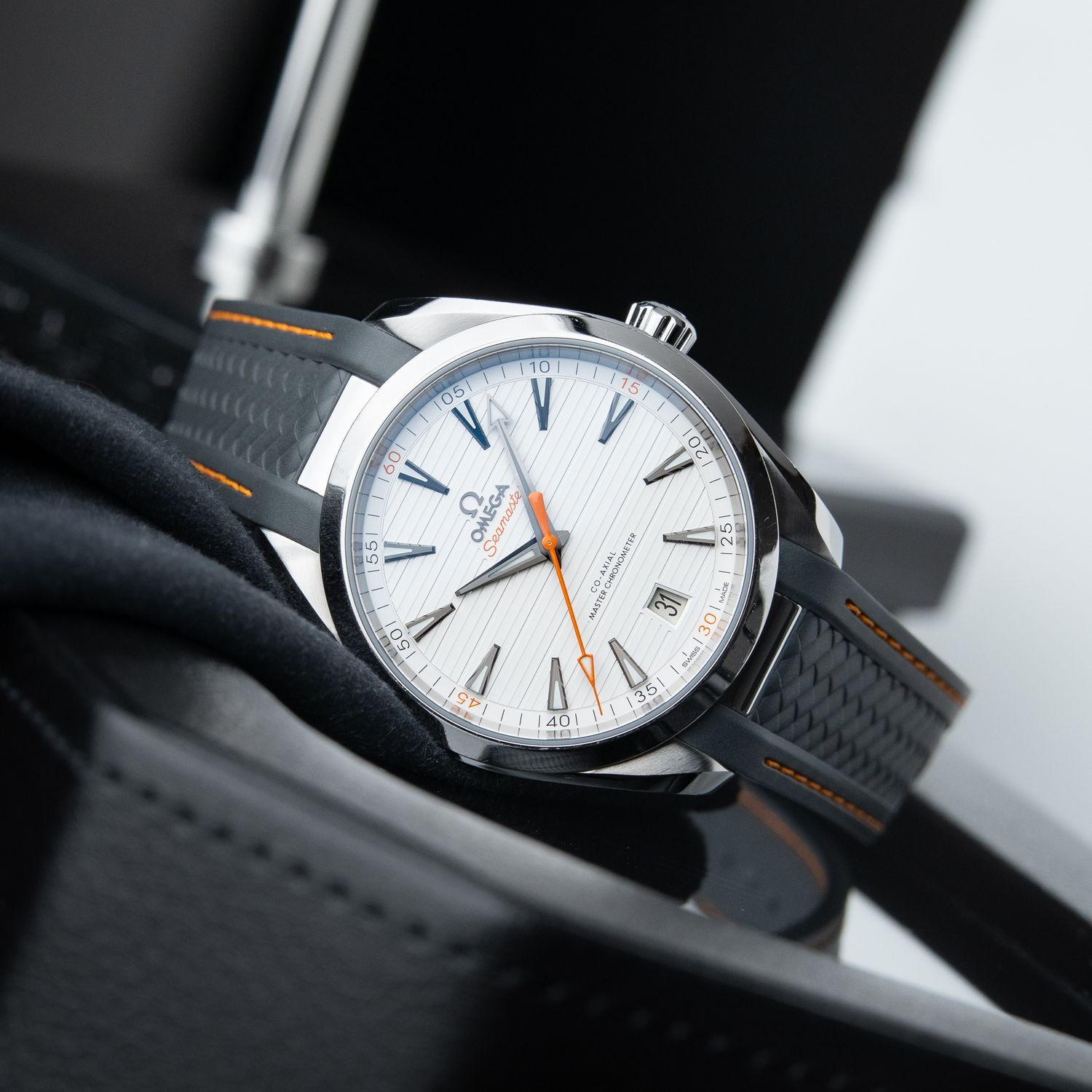 Close-up of Omega Aqua Terra Silvery "Teak" Concept Dial and Date Window at 6 o'clock.