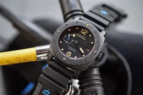 Panerai Luminor Submersible PAM00616 47mm automatic men’s luxury dive watch