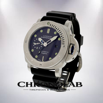 Panerai PAM00371 Luminor Submersible replica 47mm blue dial bezel and dial detail – chronolab.gr