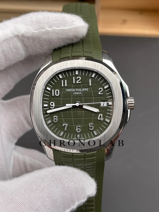 Front-facing product shot of Patek Philippe Aquanaut 5168G-010 Men’s Automatic Khaki Green Rubber 40mm 1:1 Swiss Clone by 3K Factory on Chronolab.gr, showcasing the embossed checkerboard dial and luminescent indices