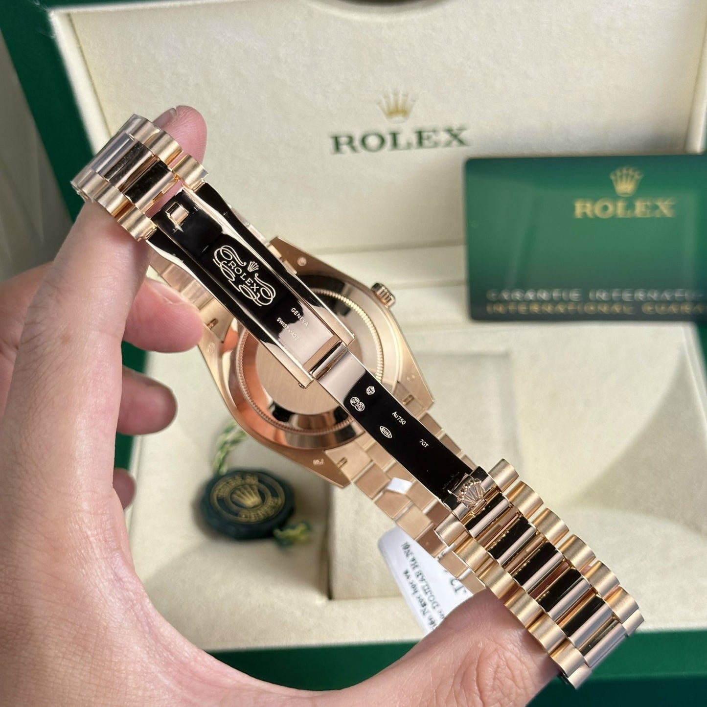 Rolex Best Replica Watch Day-Date 228235 Eisenkiesel Dial 18K Gold Wrapped GMF 40mm