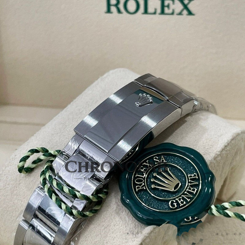 Rolex Datejust 126334 Fluted Bezel Green Dial 41MM Mens Replica Watch