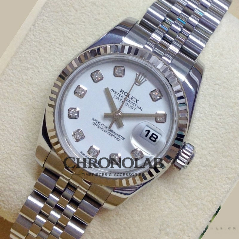 Fluted στεφάνη και κορώνα σε γυναικείο ρολόι Rolex Datejust 36mm
