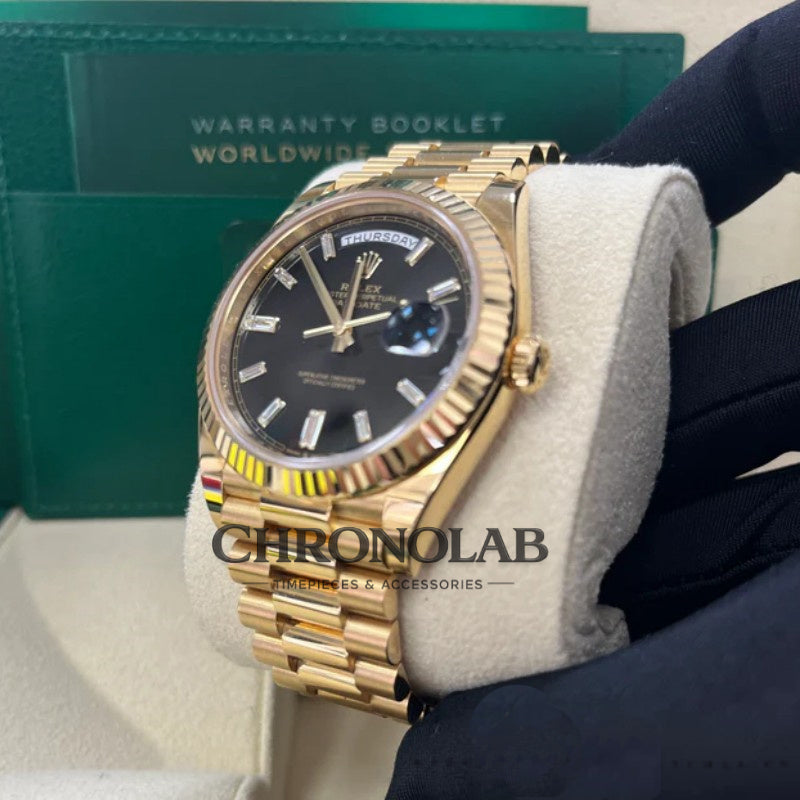 Rolex-Style Day-Date 228238 Black Diamond Dial Fluted Bezel Yellow Gold 40MM Men’s Luxury Watch