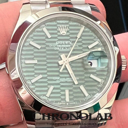 Rolex Datejust 126334 Fluted Bezel Green Motif Dial 41MM Mens Replica Watch