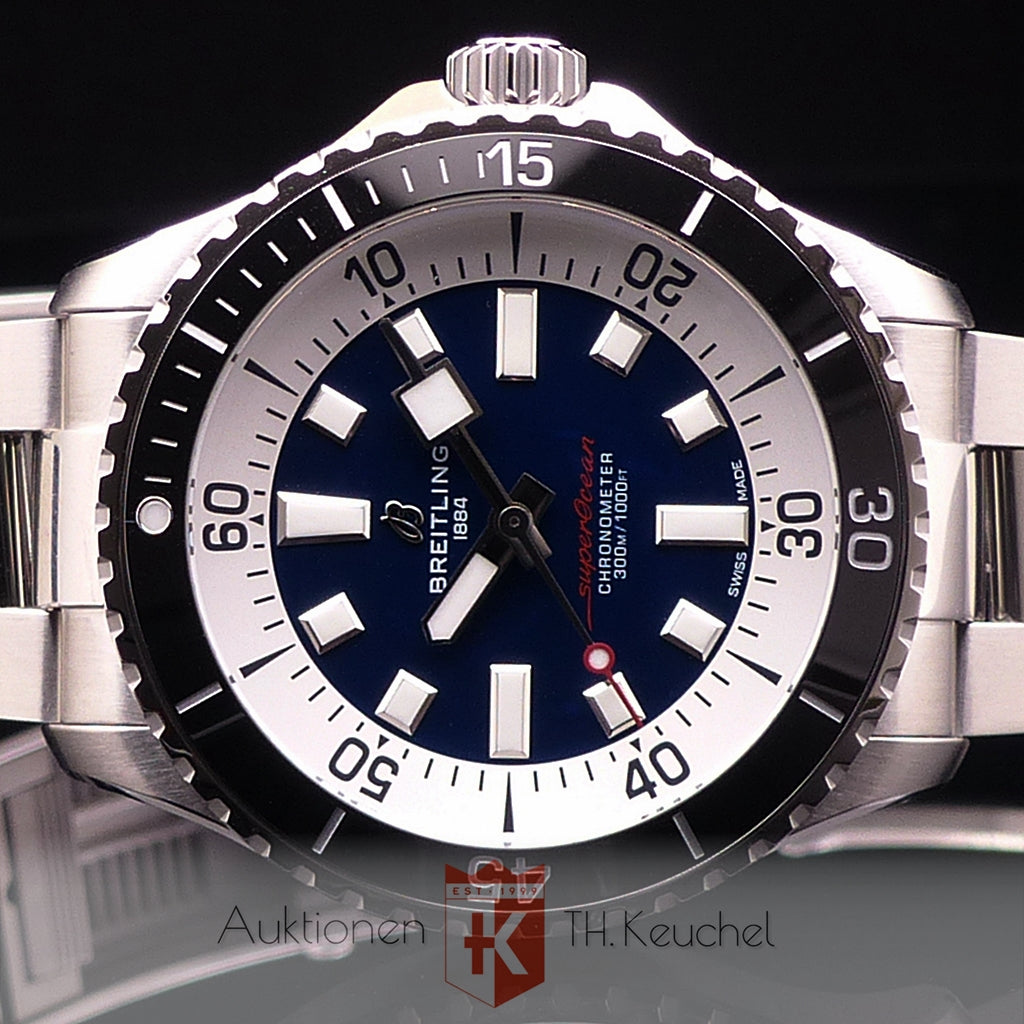 Close-up of Breitling Superocean Automatic 44 A17376211C1A1 black dial showing detailed markers and hands