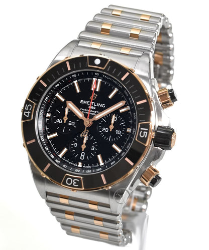 Super Chronomat B01 44 Ref. RB0136E31Q1S1
