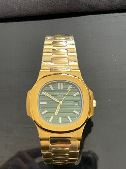 Nautilus 3800J Yellow Gold 40mm Green Dial