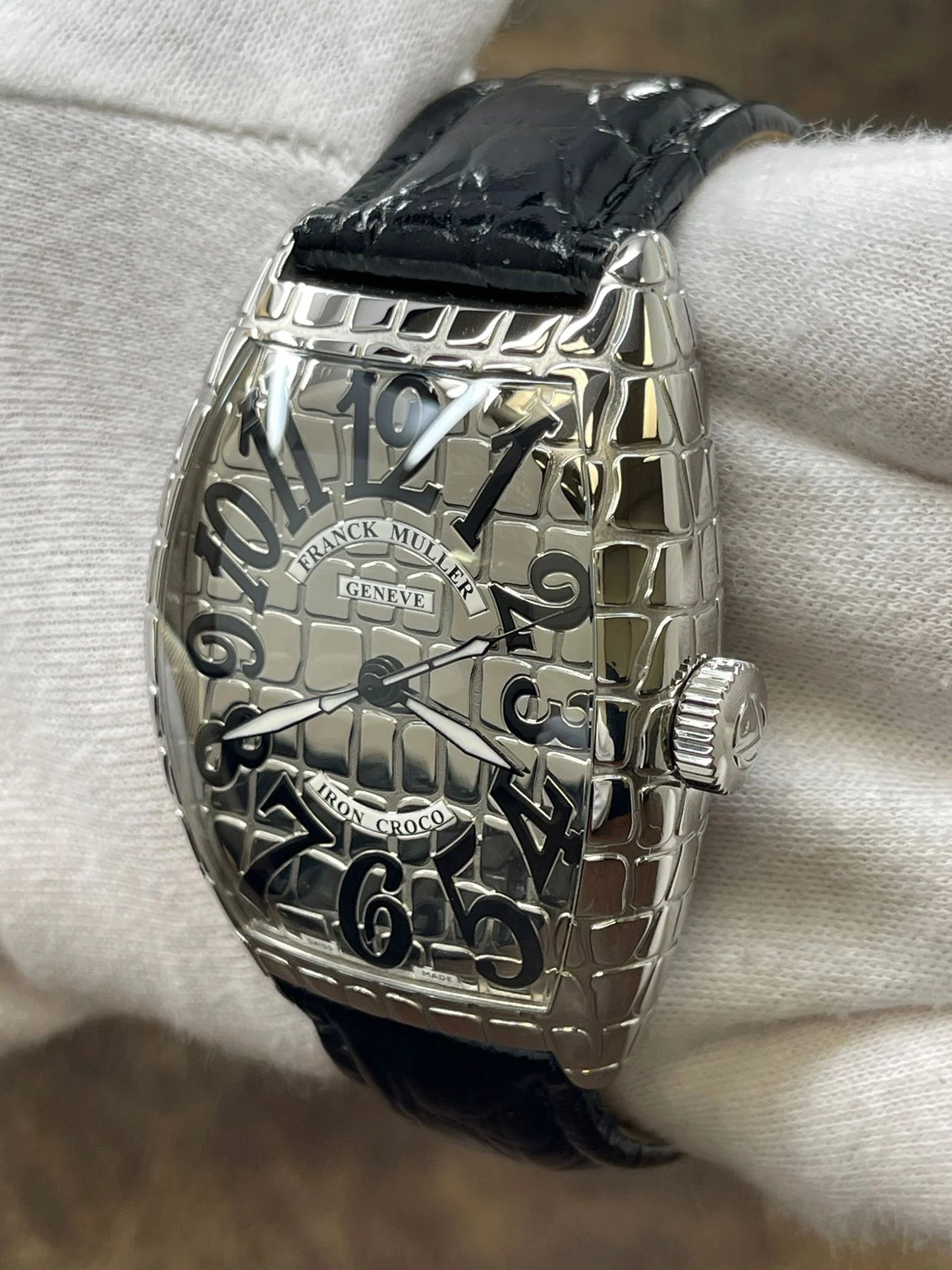 Iron Croco 8880CHIRCRACBK