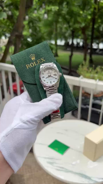 Rolex Day-Date Mother Of Pearl Best Replica Watch EW Factory 36mm