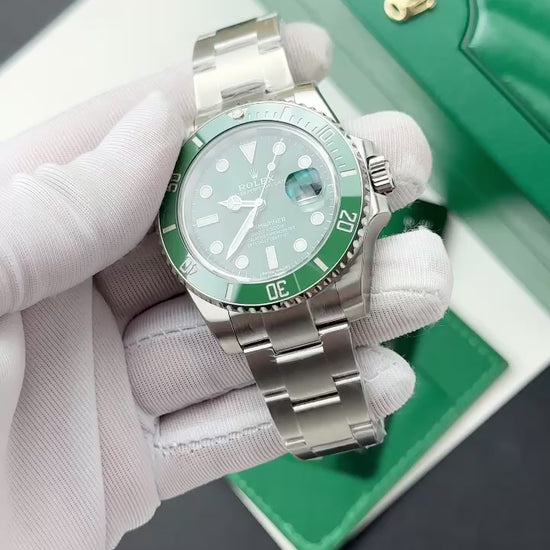 Secure folding closure of the 904L steel Oyster bracelet Rolex Submariner Starbucks 41mm V3 replica