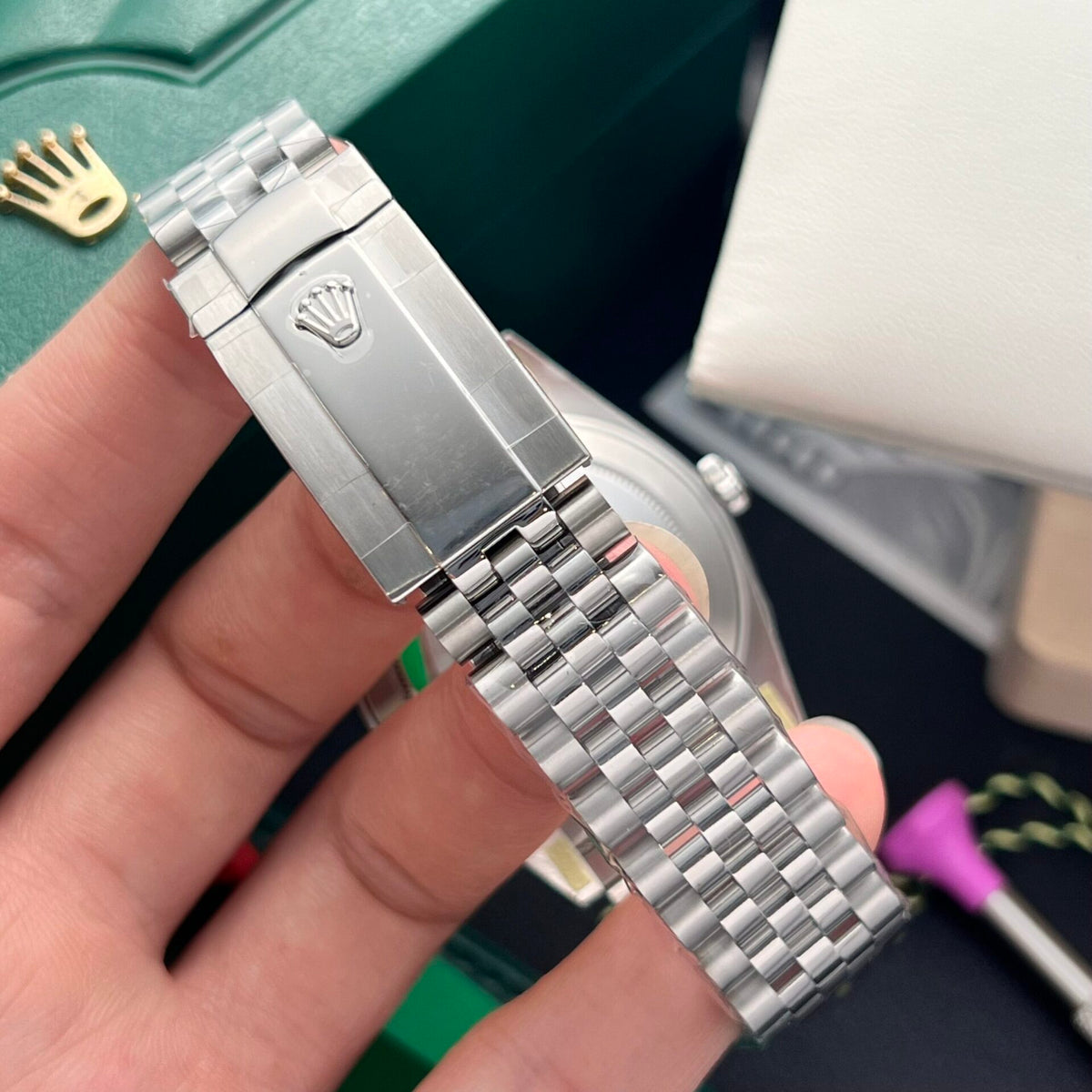 Premium 904L Oystersteel Jubilee bracelet with folding Oysterclasp and active Easylink Rolex Datejust replica