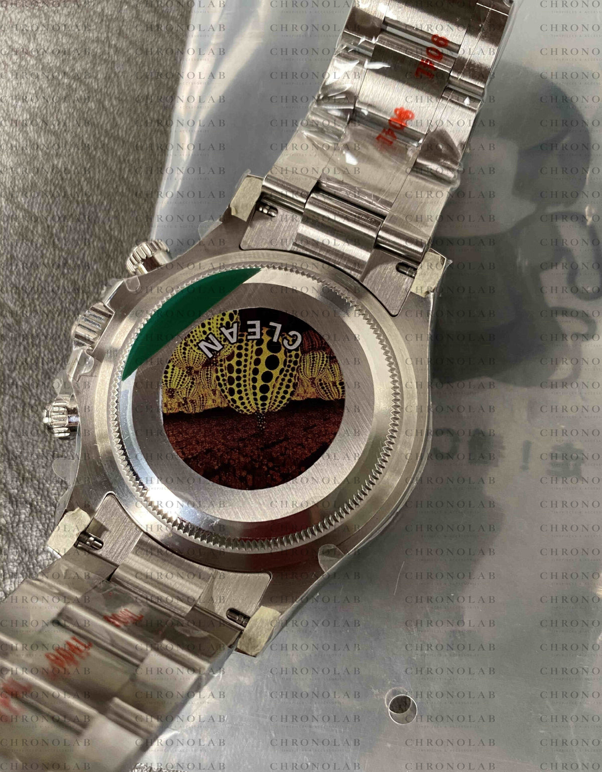 Side view showcase of the 904L SS case profile and Solid End Links (SEL) fitment on Rolex Daytona 116500 Clean Factory