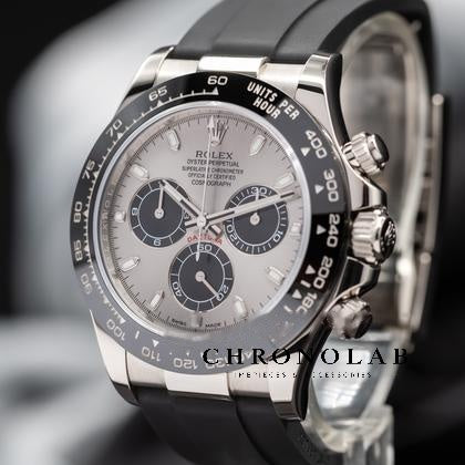 Premium white gold matching finished folding clasp on black Oysterflex strap Rolex Daytona replica