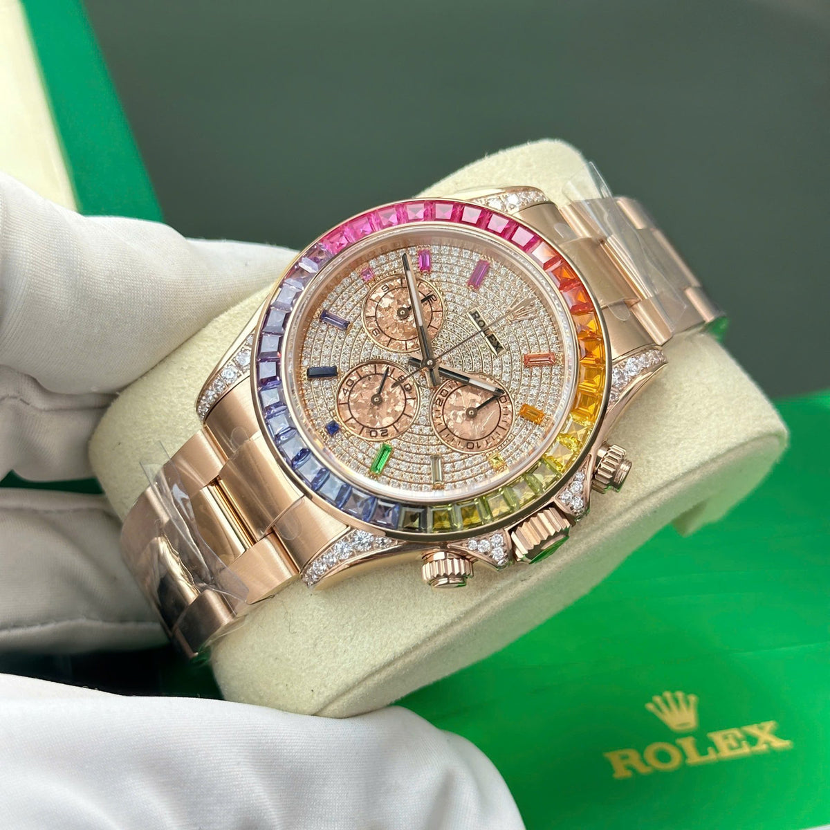 Triplock screw down crown and chronograph pushers Rolex Daytona Rainbow gold wrapped