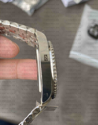 Macro view of the open caseback showcasing the high-end integrated New Dandong 3285 super clone movement architecture from Clean Factory V3