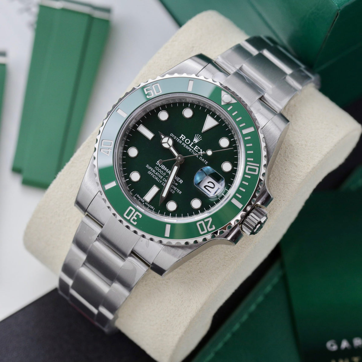 Rolex Submariner Date 126610LV Starbucks Green Cerachrom Ceramic Bezel V3 Batch Glossy Black Dial 41mm VS Factory Dandong VS3235 Super Clone replica watch